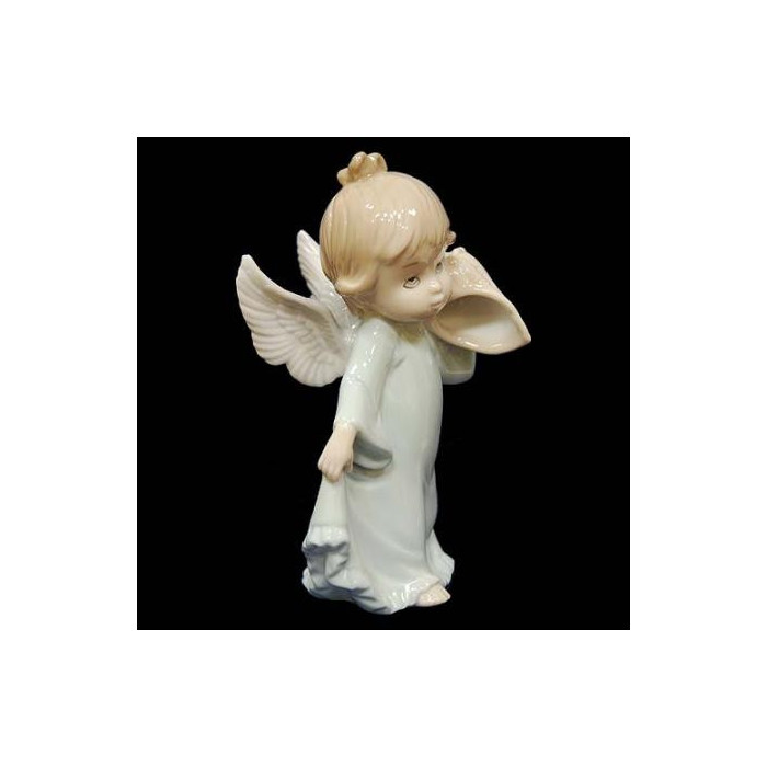 Figurka porcelanowy aniołek z muszelką 325-3006