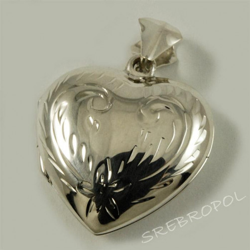 Srebrny wisiorek w kształcie serca W 35/0
