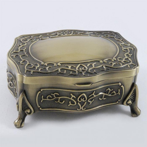 Mosiądzowana szkatułka na biżuterię 466-7946