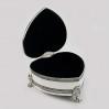 Posrebrzana kasetka na biżuterię w kształcie serca 461-4901