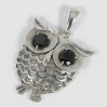 Wisiorek srebrny sowa z ciemnymi oczami W29/0