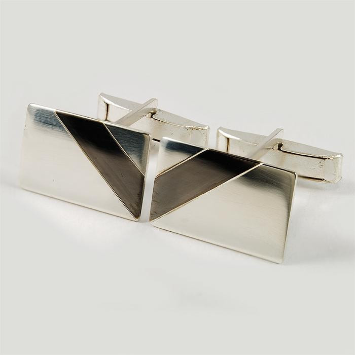 Srebrne spinki do mankietów z czarnym paskiem S-M1 49/0