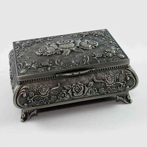 Szkatułka cynowana z różyczkami 461-4725