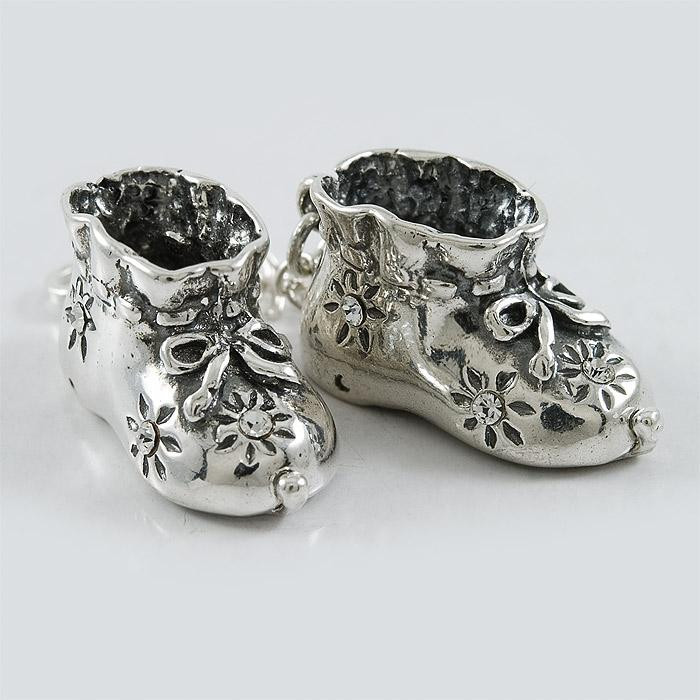 Buciki srebrne otwierane z przeźroczystymi kryształkami W110/0