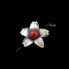 Broszka srebrna kwiatek z koralowcem SA 450 10.8g