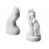Chłopczyk na dłoni -alabaster grecki 395-0488