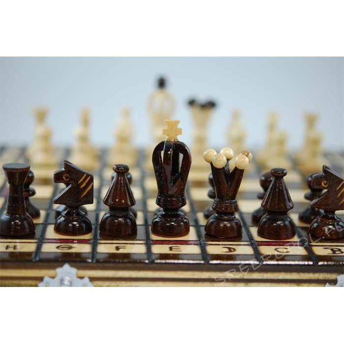 Recznie rzeźbione szachy 31.0x31.0