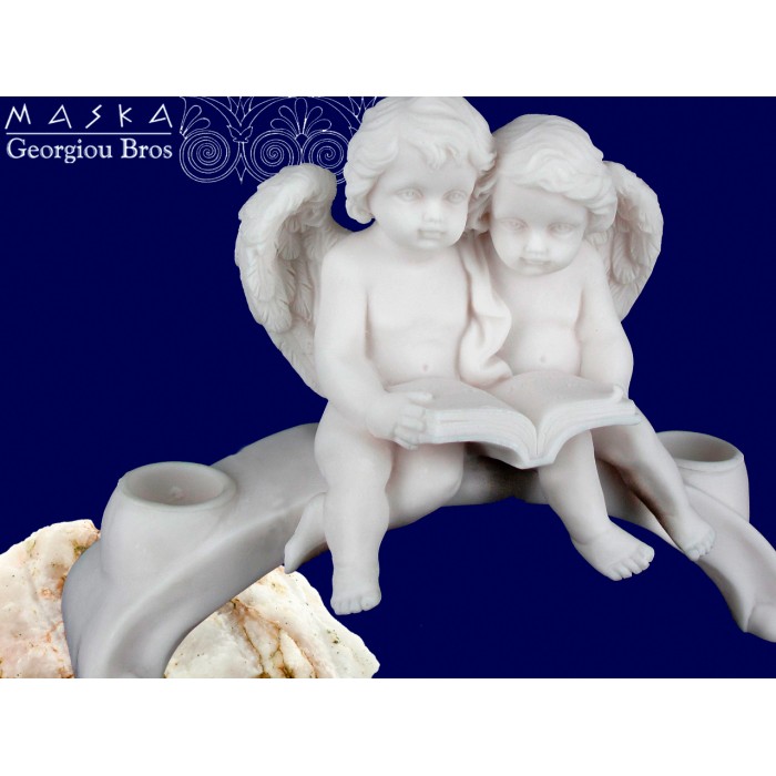 Para aniołków czytających książkę -alabaster grecki 395-0640