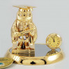 Złota figurka sowa na książkach z zegarkiem z kryształkami swarovskiego 122-0176