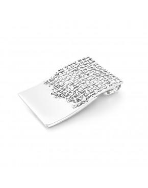 Wisiorek o nowoczesnej formie z dekoracyjną fakturą WIS301