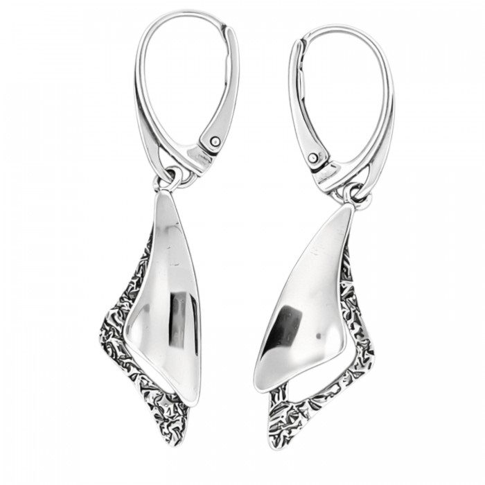 Kolczyki srebrne wiszące z fakturą 925 zapięcie angielskie