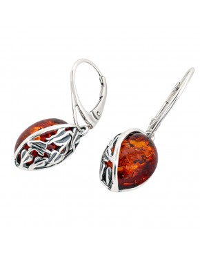 Srebrne kolczyki z bursztynem koniakowym – zapięcie angielskie