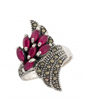 Pierścionek srebrny 925 z markazytami i syntetycznym rubinem