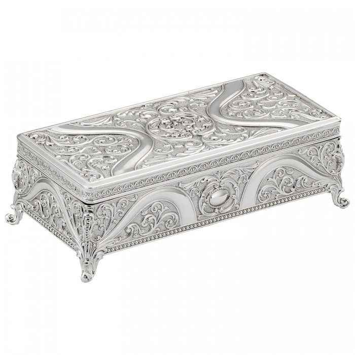 szkatułka posrebrzana na biżuterię na nóżkach elegancka ornamentowa zamknięta
