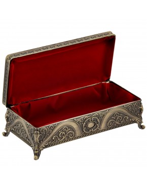 Elegancka szkatułka mosiądzowana na biżuterię na nóżkach klasyczna ozdobna