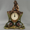 Secesyjny zegar z siedzącą kobietą AN10021A4