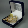 Złota figurka butelka z kryształkami swarovskiego, grawerem i etui 122-0216