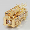 Złota figurka wóz strażacki z kryształkami swarovskiego 122-0226
