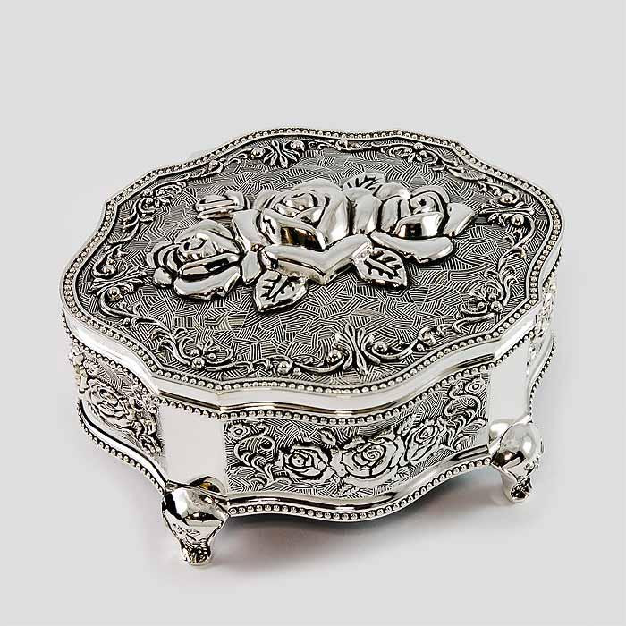 Szkatułka posrebrzana 461-4743