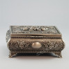 Cynowana szkatułka na biżuterię 461-4755