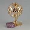 Złota figurka globus z kryształkami swarovskiego 366-0047
