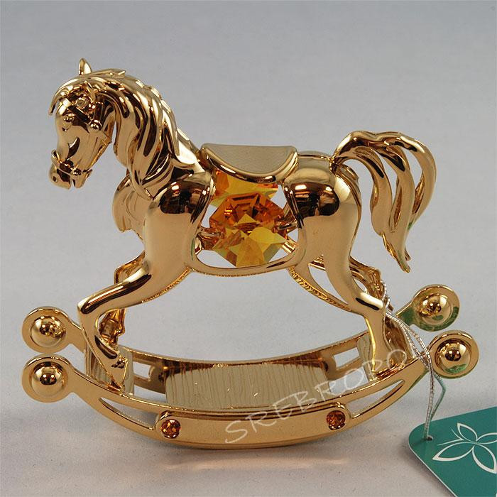 Złota figurka konik na biegunach z kolorowymi kryształkami swarovskiego 366-0207