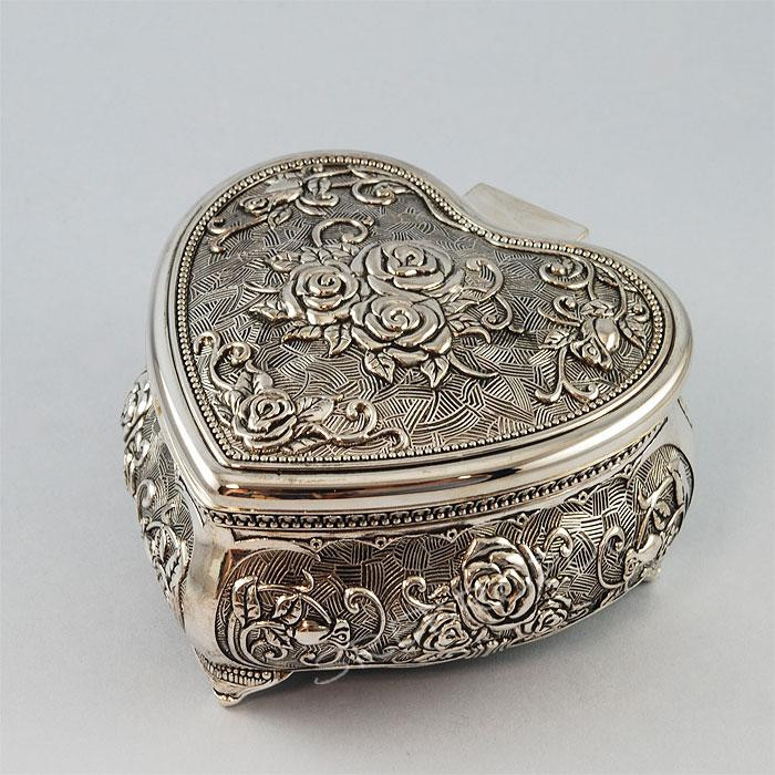 Szkatułka posrebrzana 461-4657