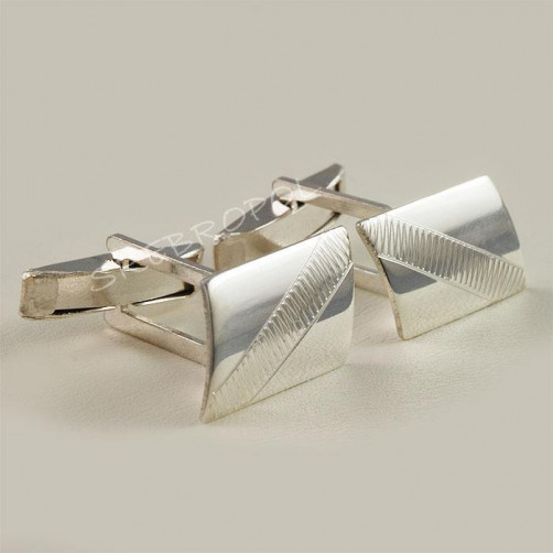 Srebrne spinki do mankietów z grawrowanym wzorkiem S6-P 45/0